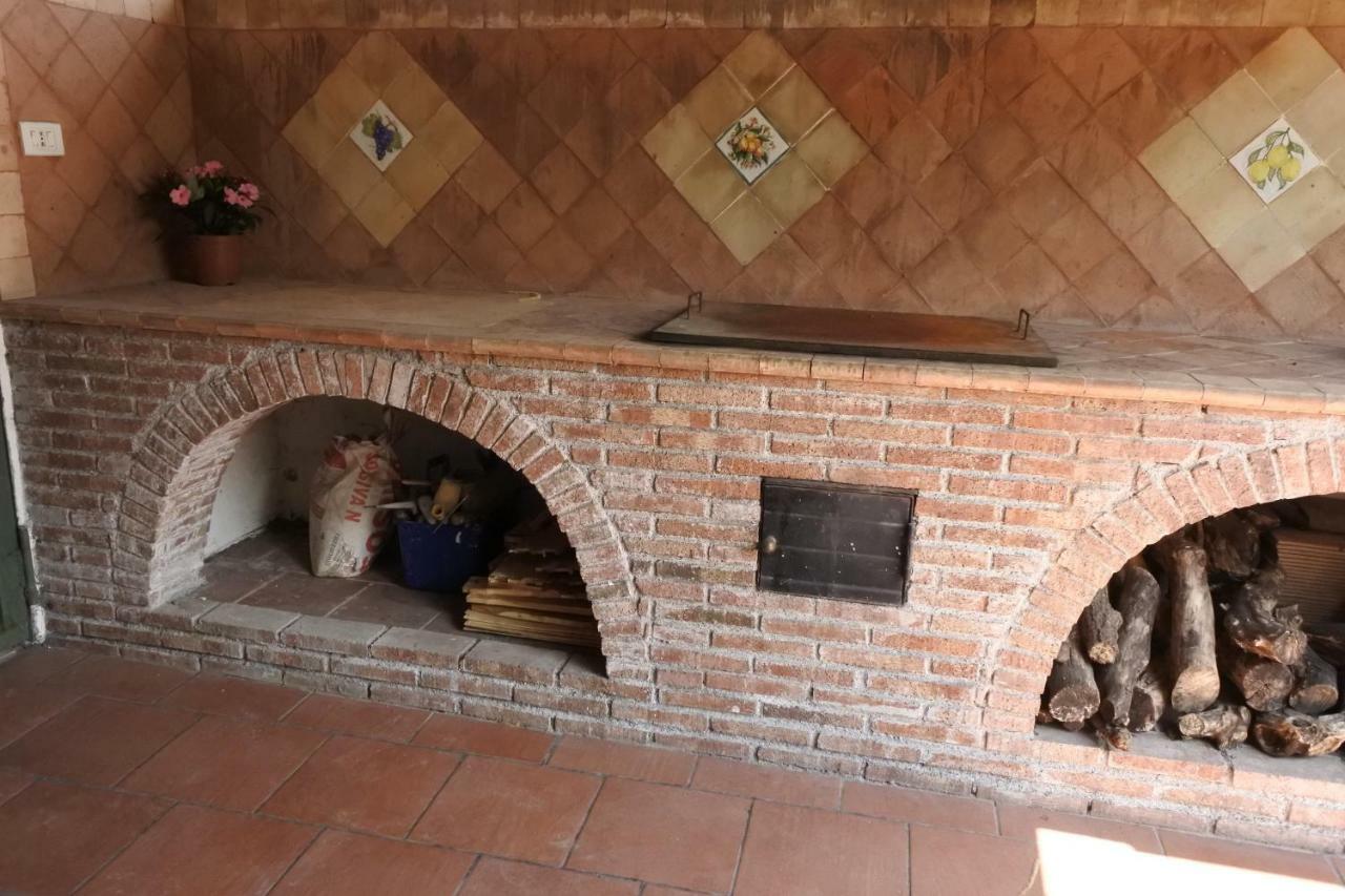 הוילה פיידימונטה אטנאו Casa Vacanza Etna Evergreen מראה חיצוני תמונה